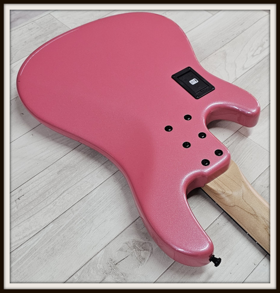 Sandberg California II VM4, Custom Color Pink Metallic Highgloss+Black Stripes